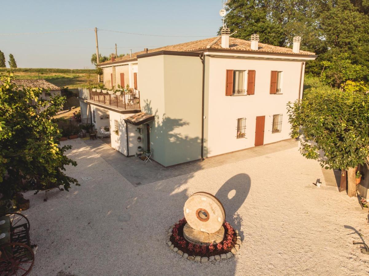 La Dimora Del Mugnaio Bed & Breakfast San Giovanni In Marignano Luaran gambar